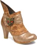 sarenza irregular choice