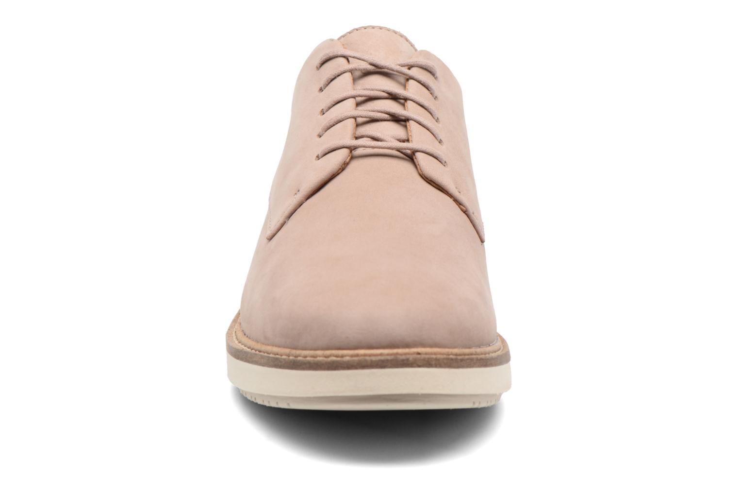 clarks glick darby