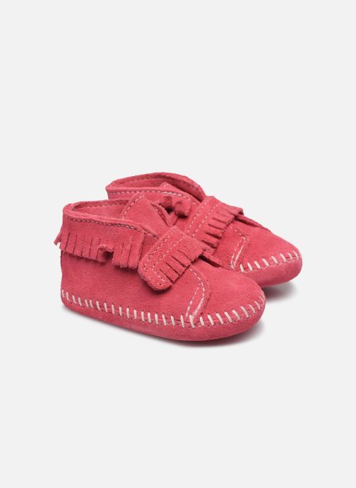 Front Strap Bootie par Minnetonka