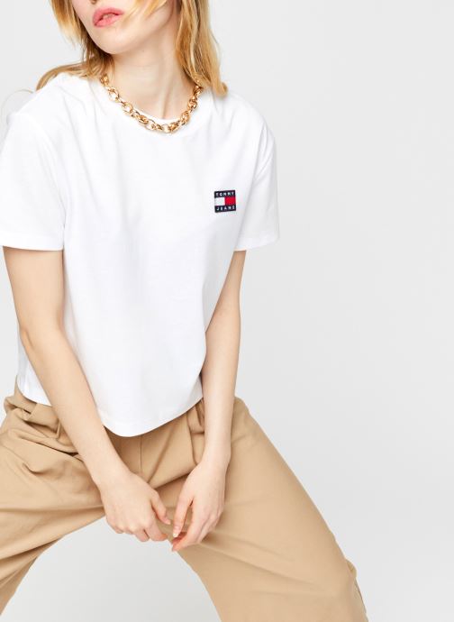 TJW TOMMY BADGE TEE par Tommy Jeans