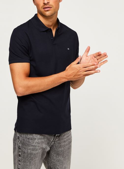 Refined Pique Chest Logo par Calvin Klein