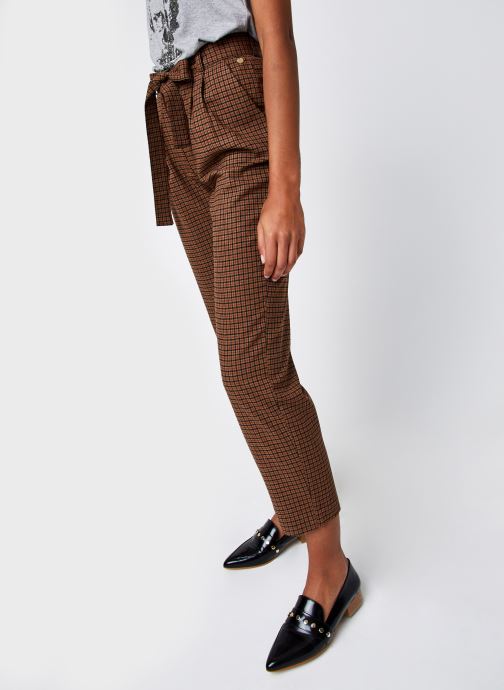 Modesto par Harris Wilson