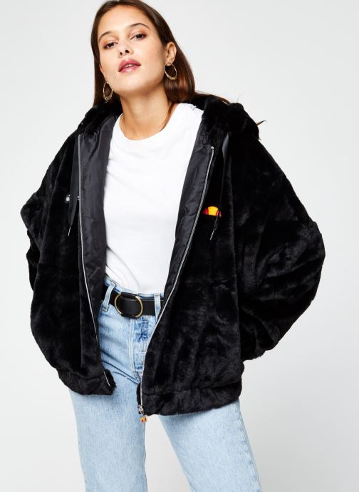 Giovanna par Ellesse