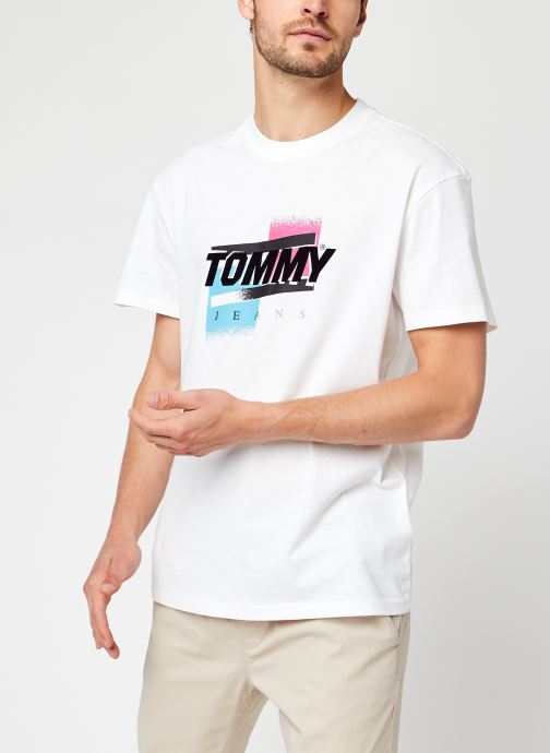 TJM Faded Color Graphic Tee par Tommy Jeans