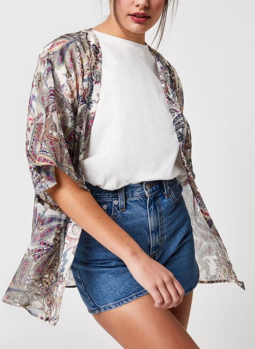 Visaga Cover Up par Vila