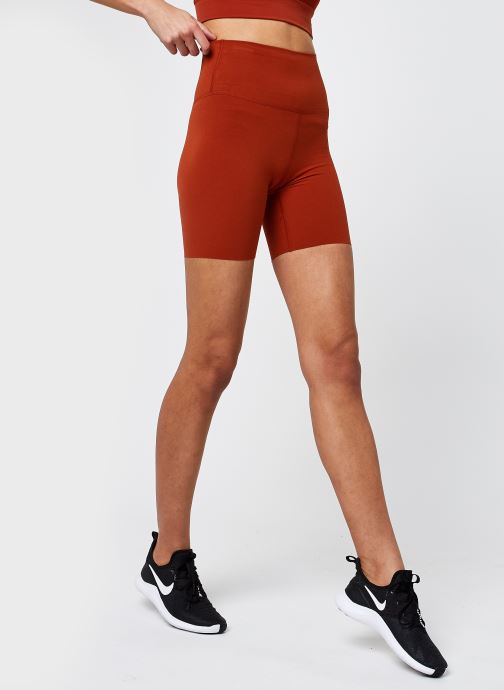 The Nk Yoga Luxe 7In Short par Nike