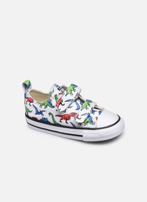 Chuck Taylor All Star 2V Kids 8 Bit Ox par Converse