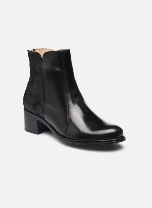 Navia par Georgia Rose