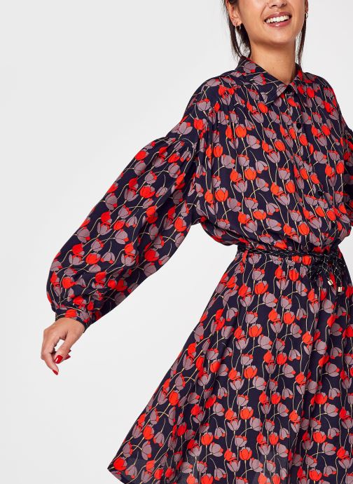 Realiste par La petite française