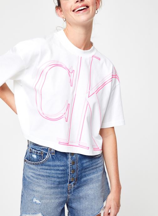 Vêtements Calvin Klein Jeans Illuminated Ck Crop Tee pour  Accessoires