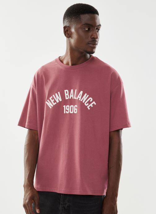 Vêtements New Balance Essentials Varsity Oversized T-Shirt pour  Accessoires