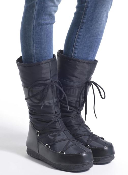 moon boot shade