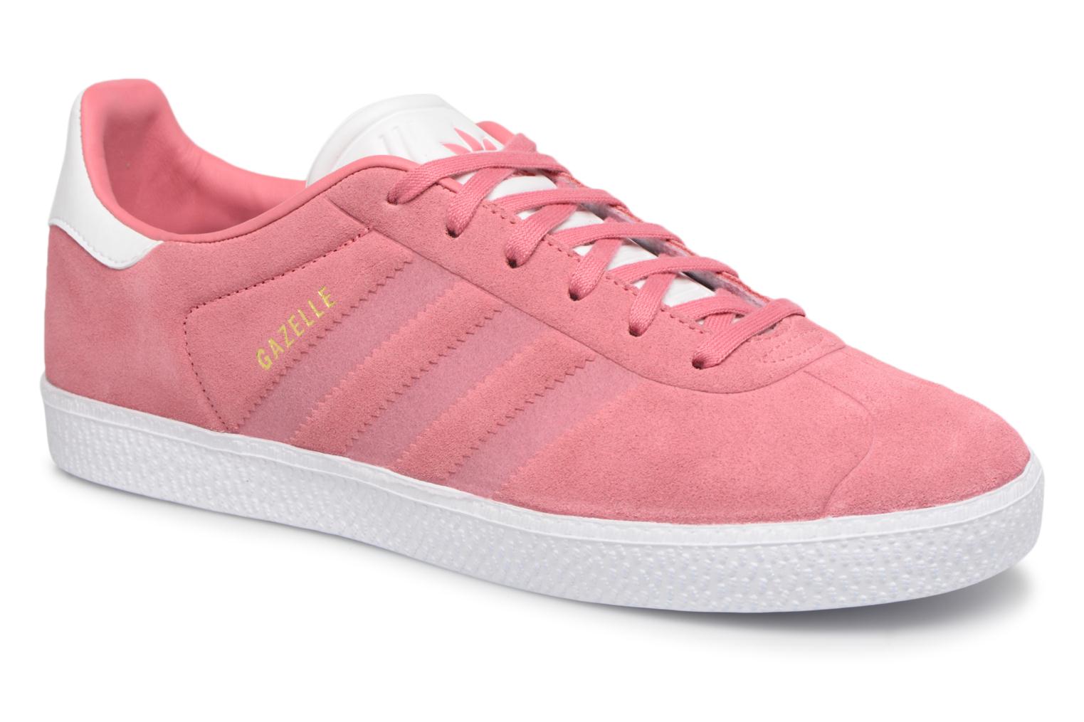 Adidas Originals Gazelle J (Rose) - Baskets chez Sarenza (343635) Baskets Adidas Originals Gazelle J Rose vue détail/paire