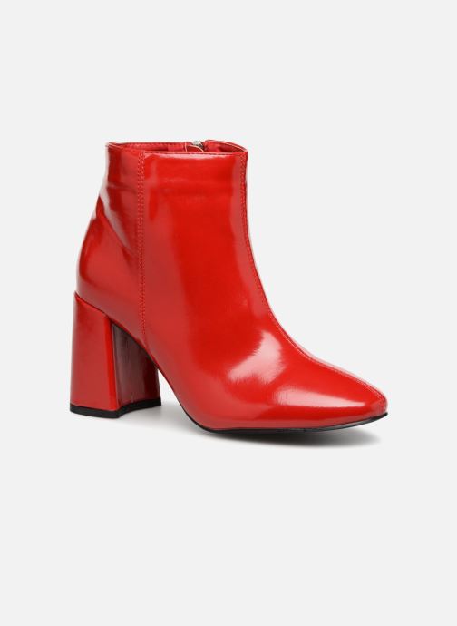 bottines rouges vernies