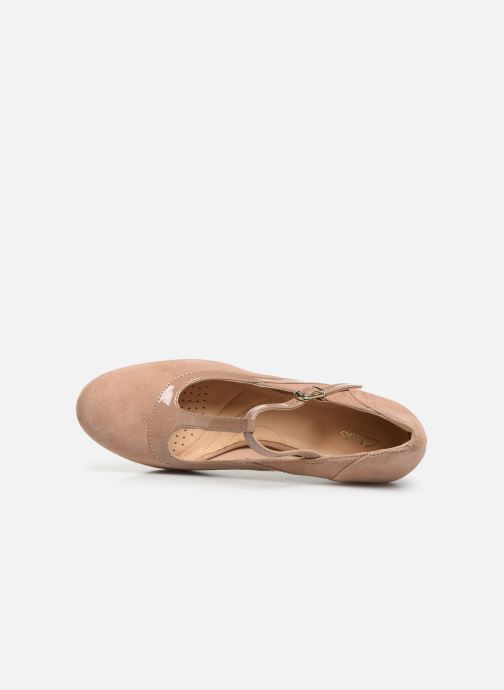 clarks chorus pitch beige