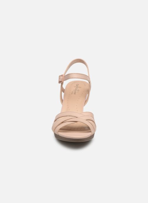 clarks adriel wavy pink