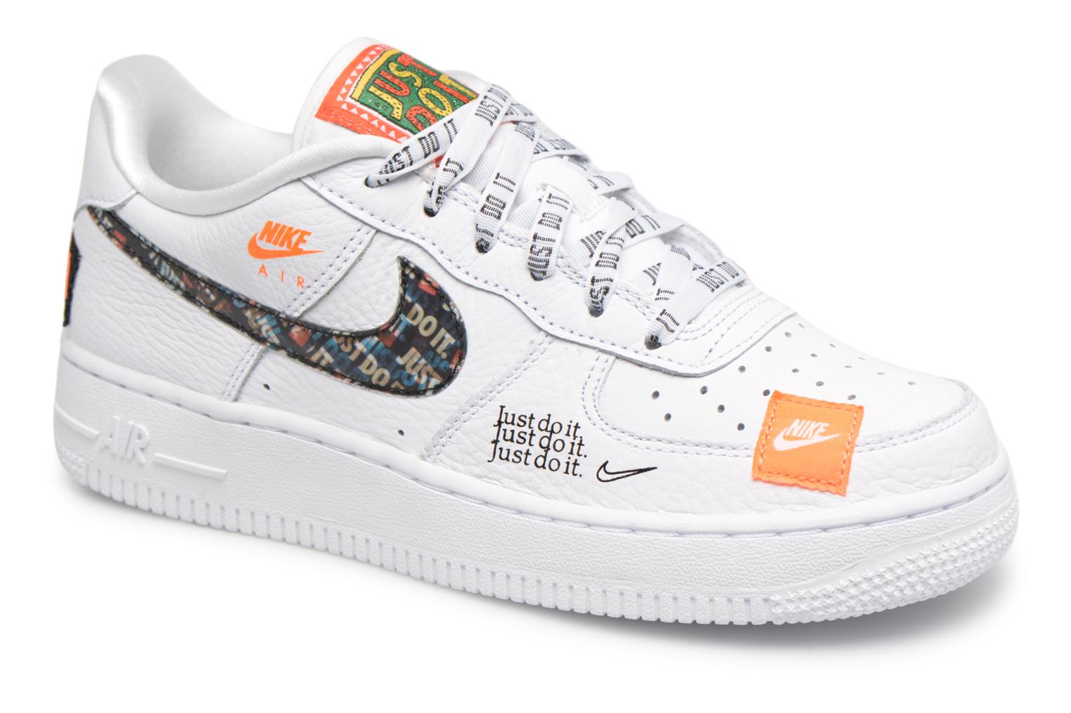 Nike Air Force 1 JDI Premium (Blanc) - Baskets chez Sarenza (339341) Baskets Nike Air Force 1 JDI Premium Blanc vue détail/paire