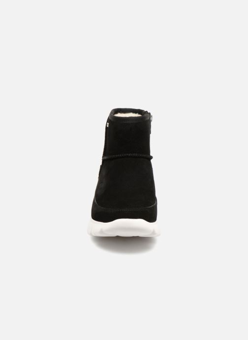ugg palomar black