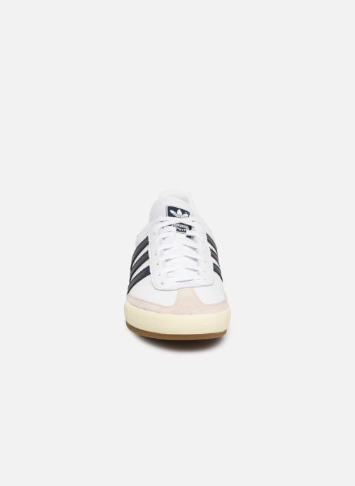 adidas jeans blanche