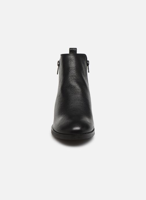 mila sky clarks boots
