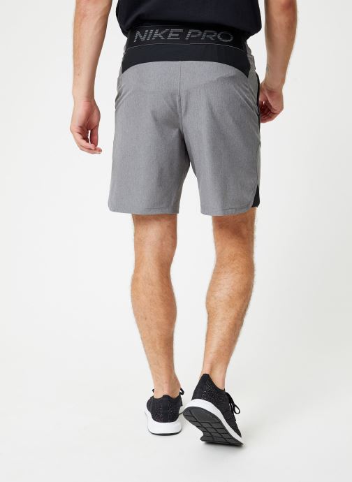 short nike training homme