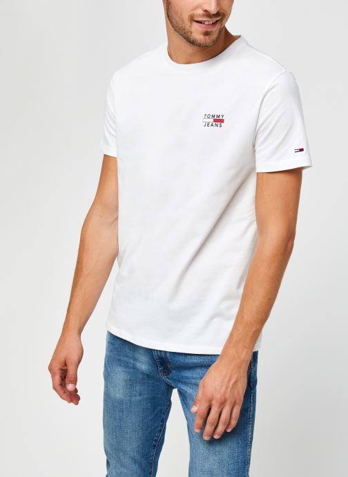 tommy jeans chest logo tee