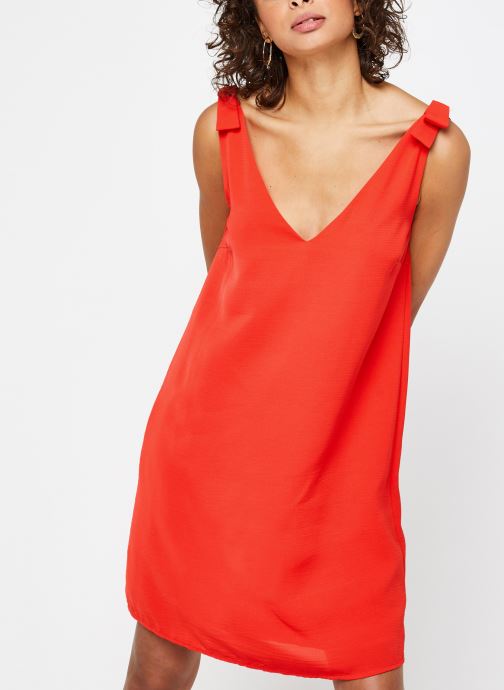 robe vila rouge