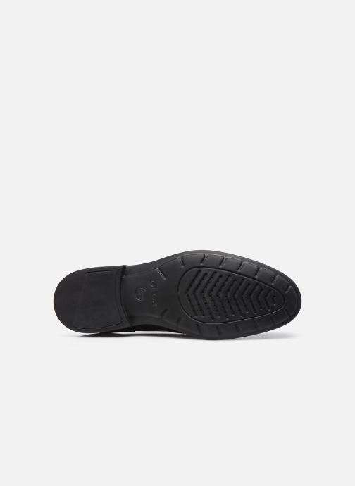 chaussures élégantes et raffinées