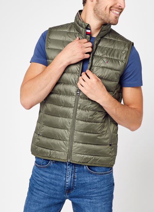 Vêtements Tommy Hilfiger Packable Circular Vest Vert vue détail/paire