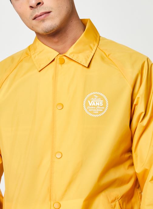 vans ropa amarillo