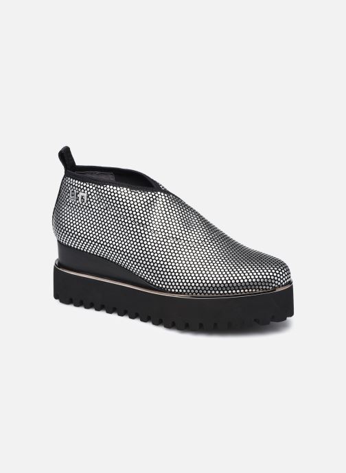 Fold Casual par United Nude