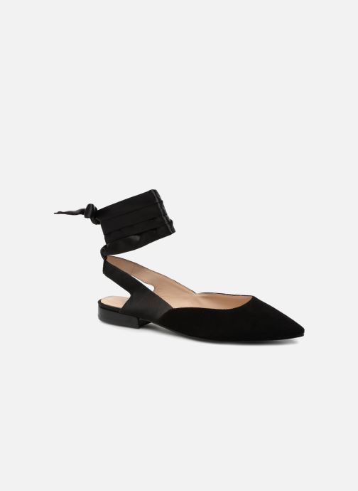 Adela par What For