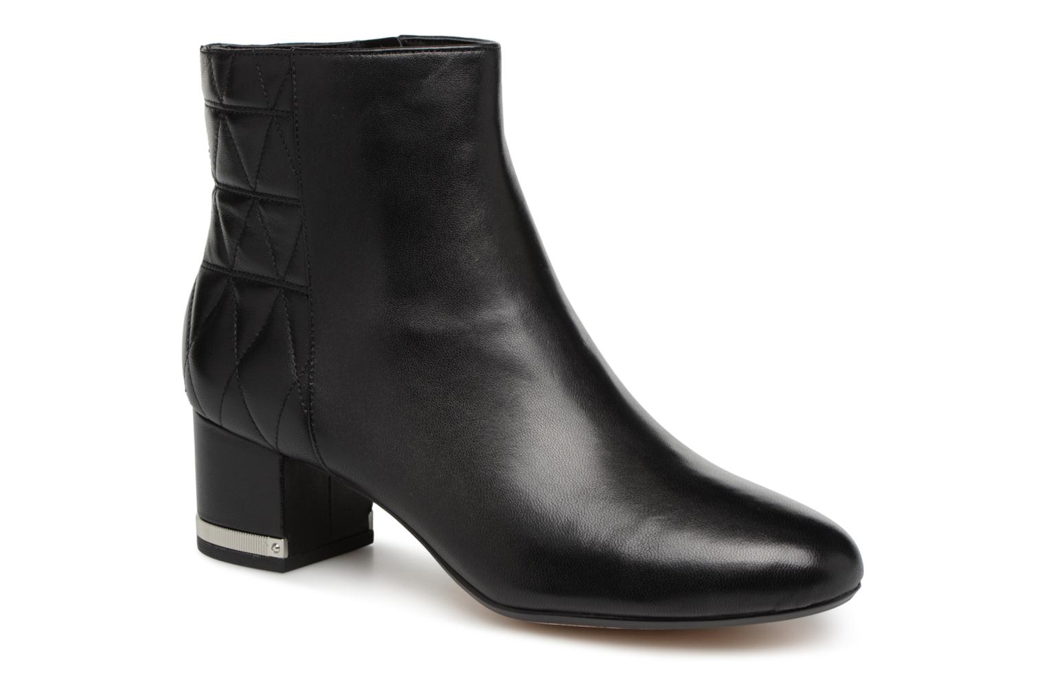 Marcie Mid Bootie par Michael Michael Kors