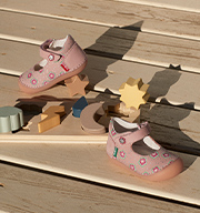Udvalg af sko til børn PE22