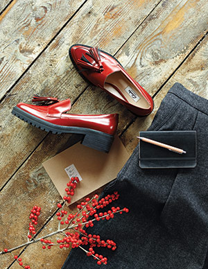 Clarks Tilham Chelsea Leren Laarzen in het Zwart Dames Schoenen voor voor Platte schoenen voor Loafers en mocassins 